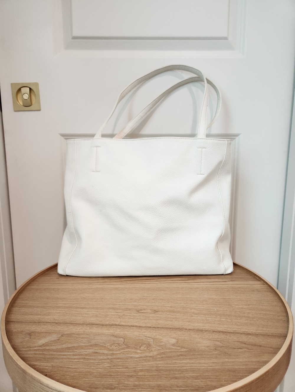 London Fog White Pebbled Leather Tote with Gold Accents - Picture 7 of 11